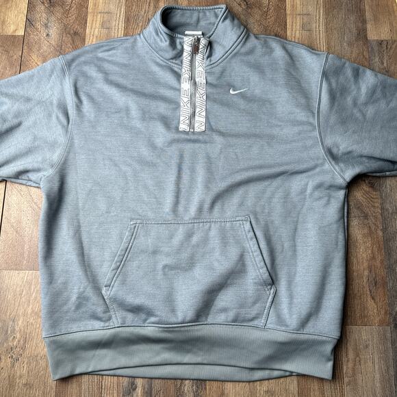 Nike Therma Fit Training Crew Jacket Women's Medium Gray Athletic Training 5267 - Picture 3 of 12